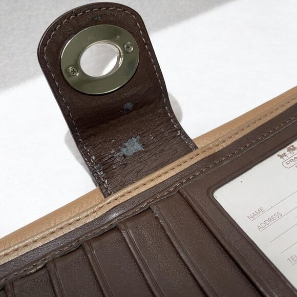 Coach Gold Leather Trifold Wallet With Snap Closure & Card Slots - Picture 5 of 11